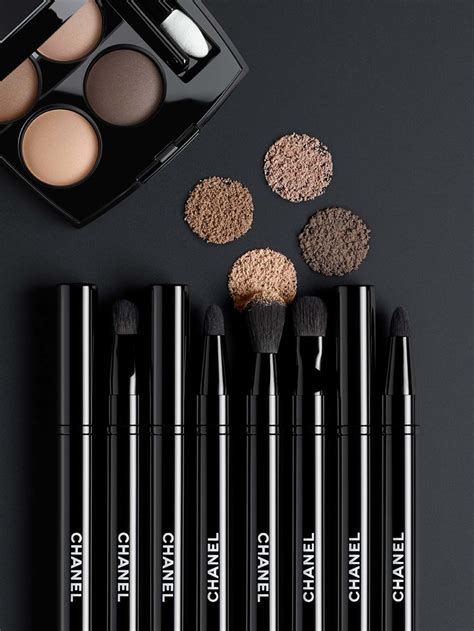 chanel eyeshadow brushes|chanel retractable eyeshadow brush.